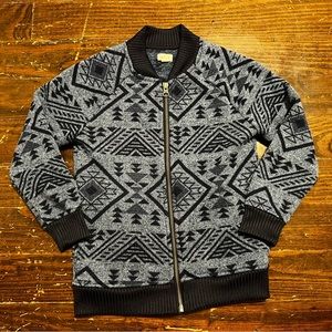 Aztec Print Zip-Up Sweater/Jacket